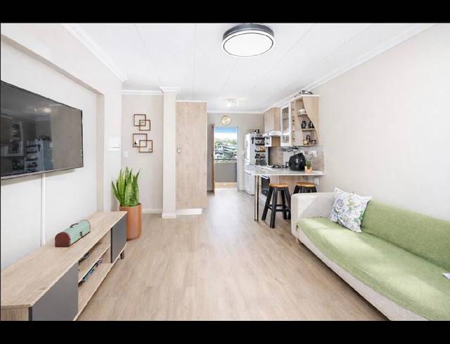 3 BEDROOM SECTIONAL TITLE FOR SALE IN MONTANA
